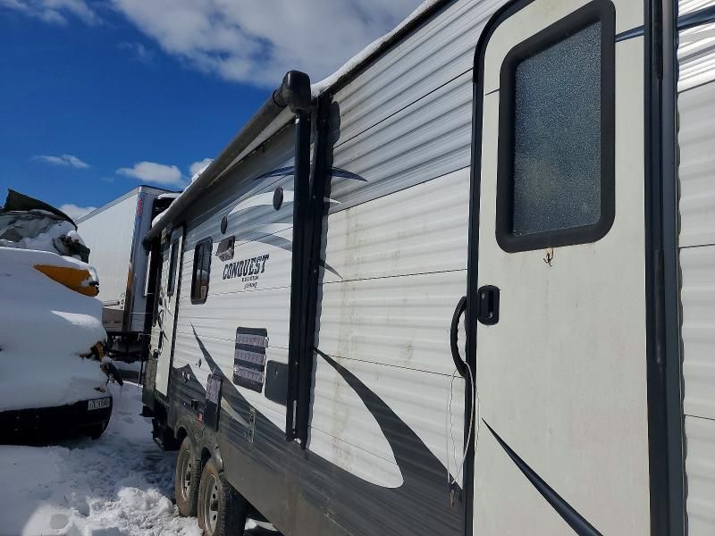 2015 Gulf Stream Conquest Camper