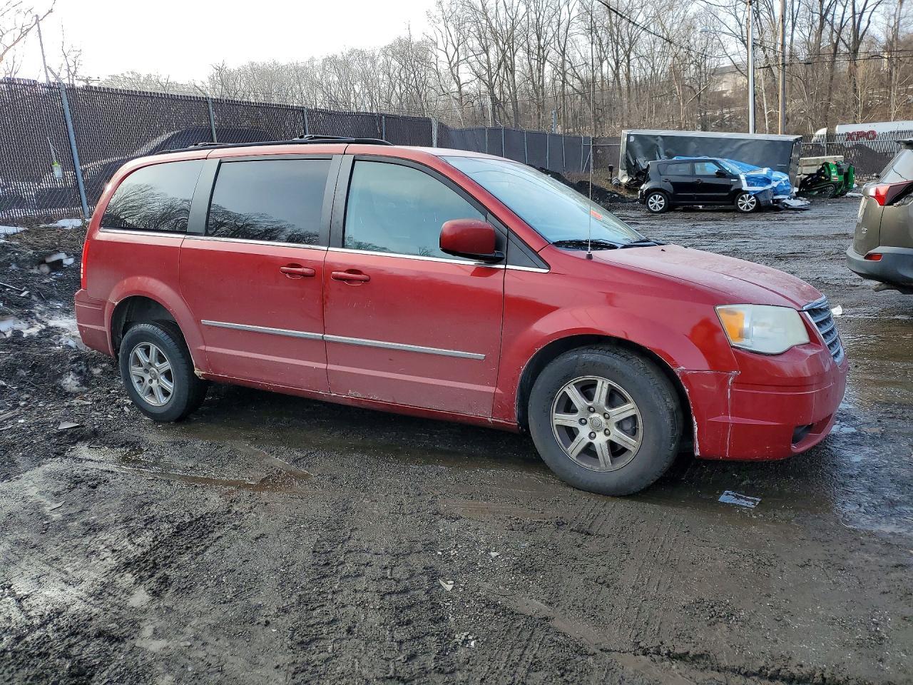 2010 Chrysler Town & Country Touring
