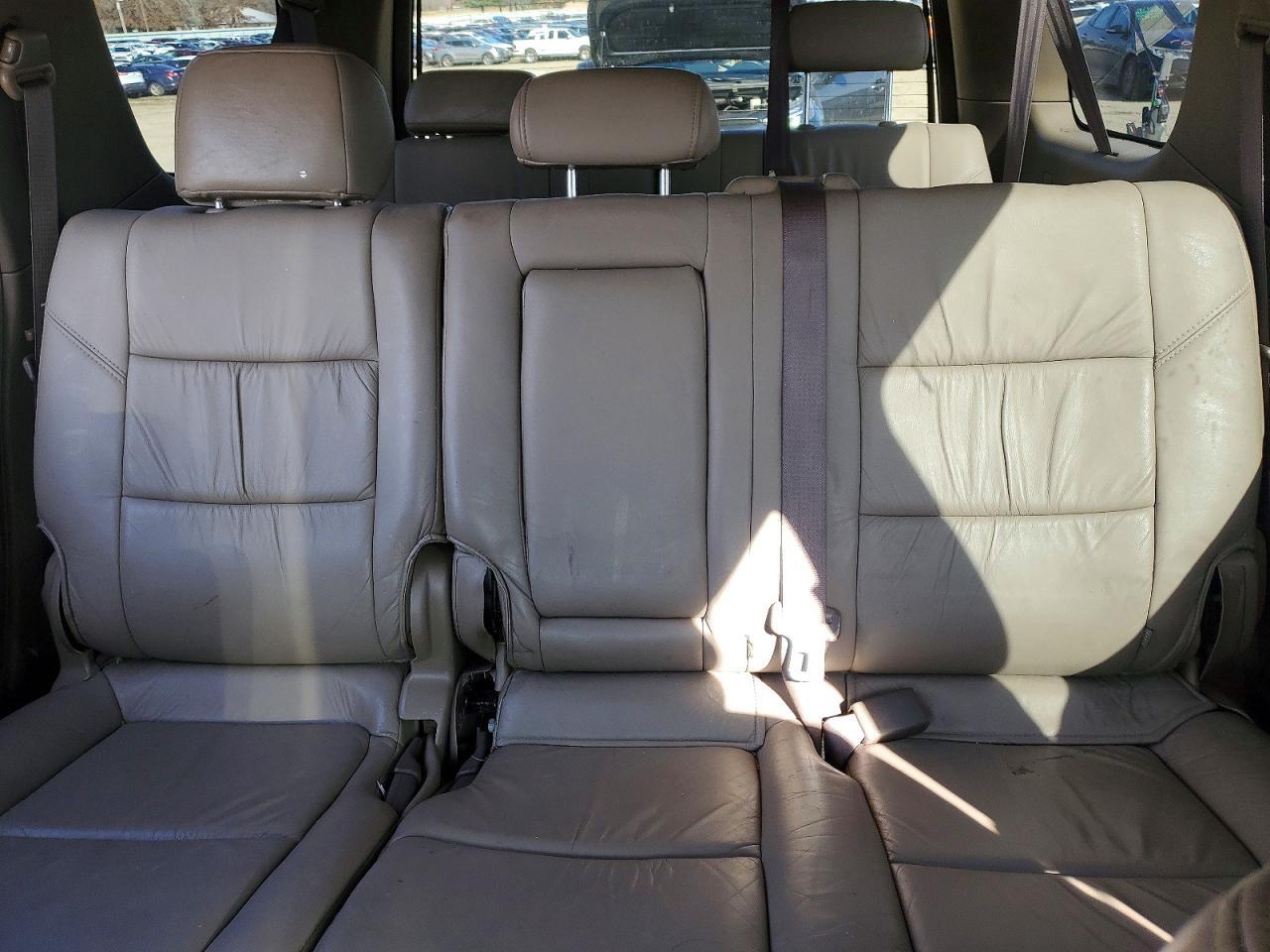 2002 Toyota Sequoia SR5