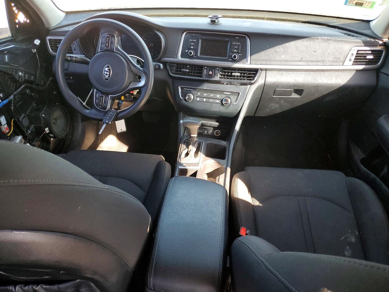 2017 KIA Optima lx