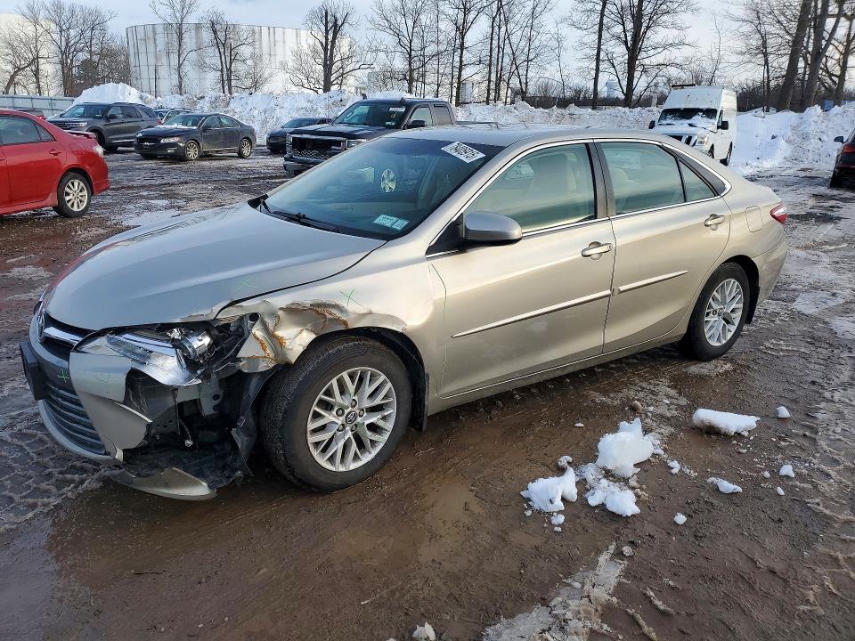 2017 Toyota Camry le