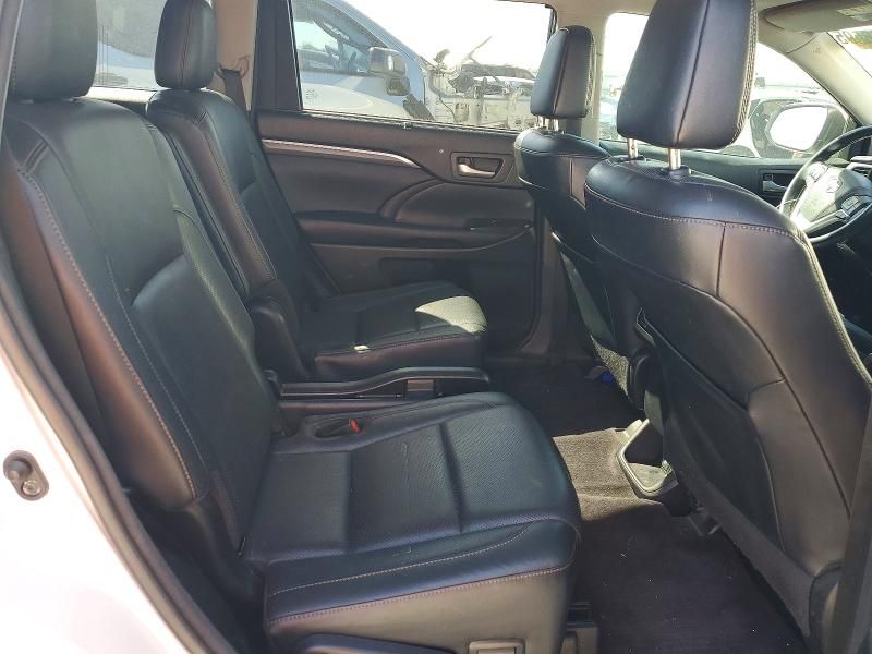 2017 Toyota Highlander Limited