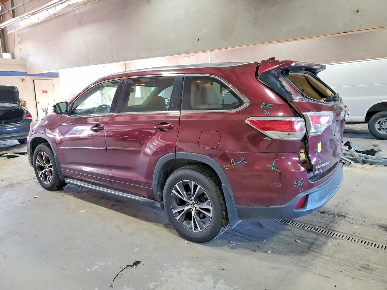 2016 Toyota Highlander xle