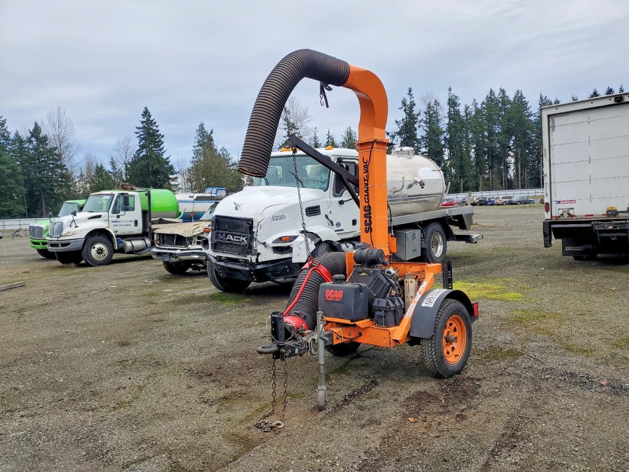 2018 Scag Giant-VAC Leaf Vacuum