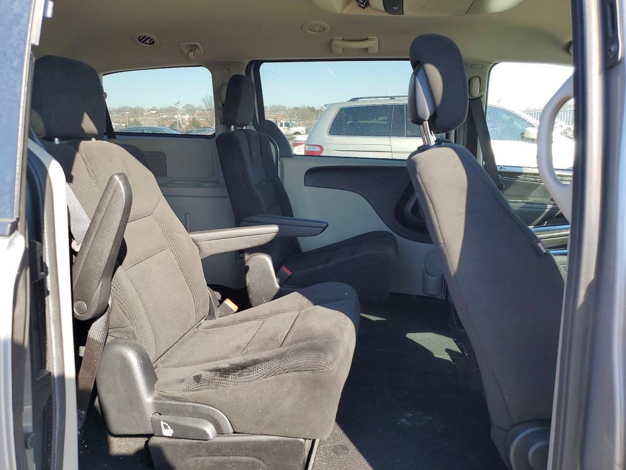 2017 Dodge Grand Caravan se