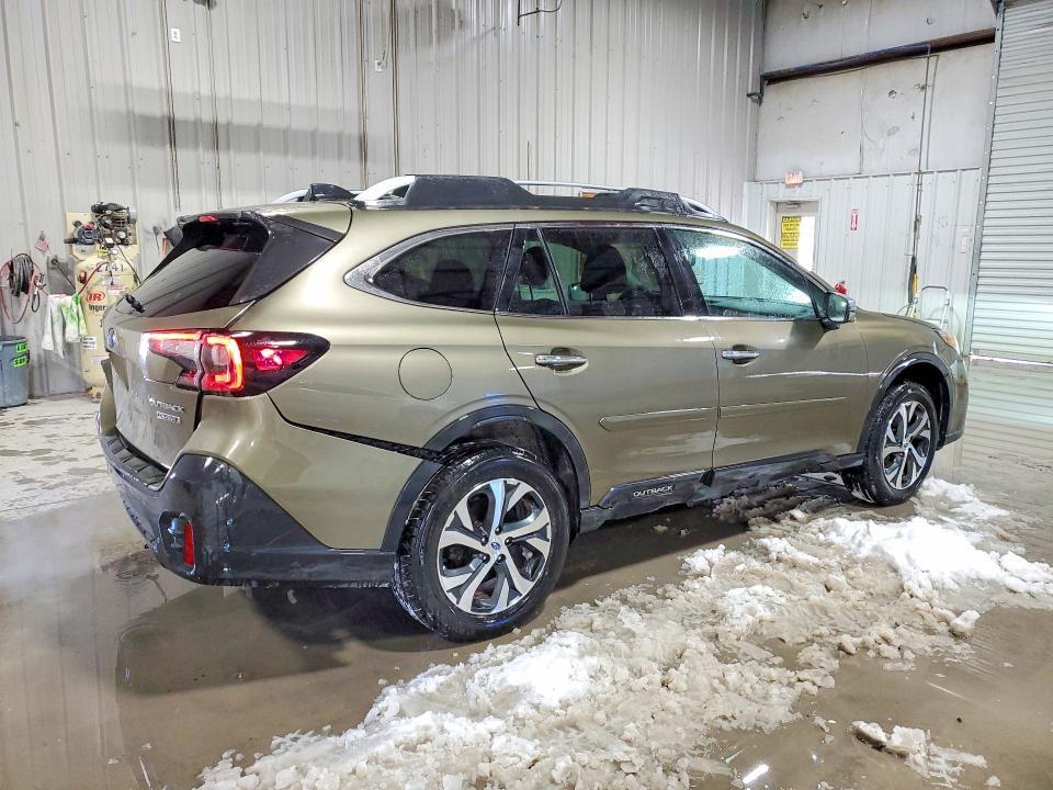 2020 Subaru Outback Touring