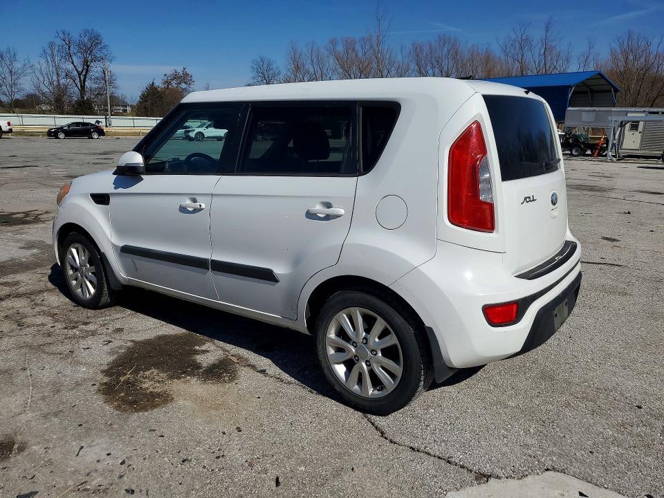 2013 KIA Soul +