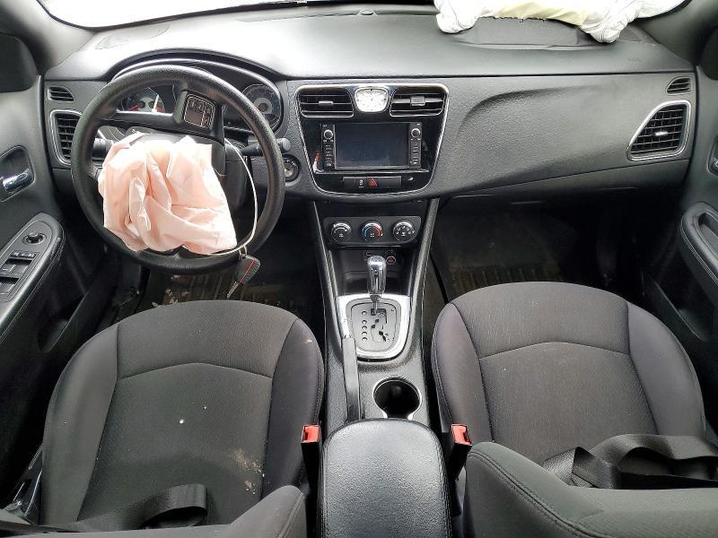 2012 Chrysler 200 lx
