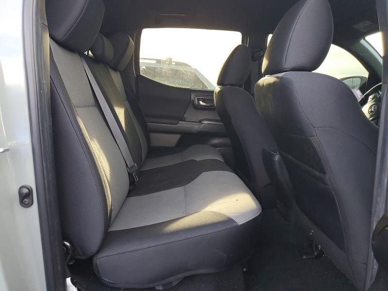 2022 Toyota Tacoma TRD OFF-Road