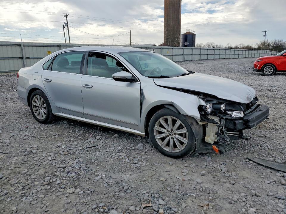 2012 Volkswagen Passat sel