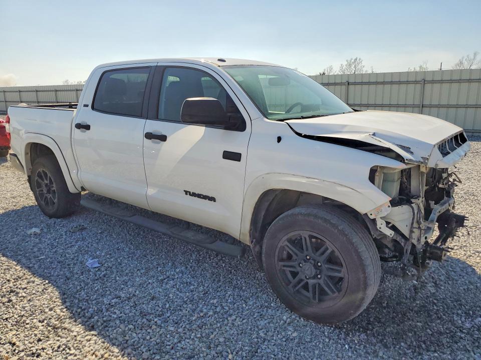 2017 Toyota Tundra Crewmax SR5