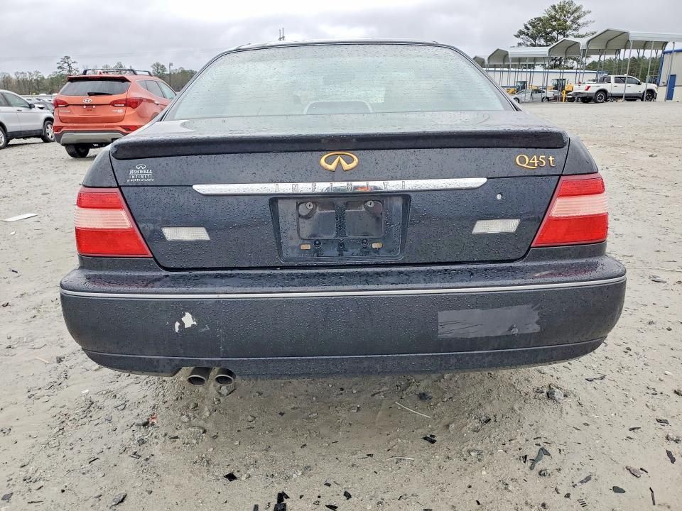 2000 Infiniti Q45 Base