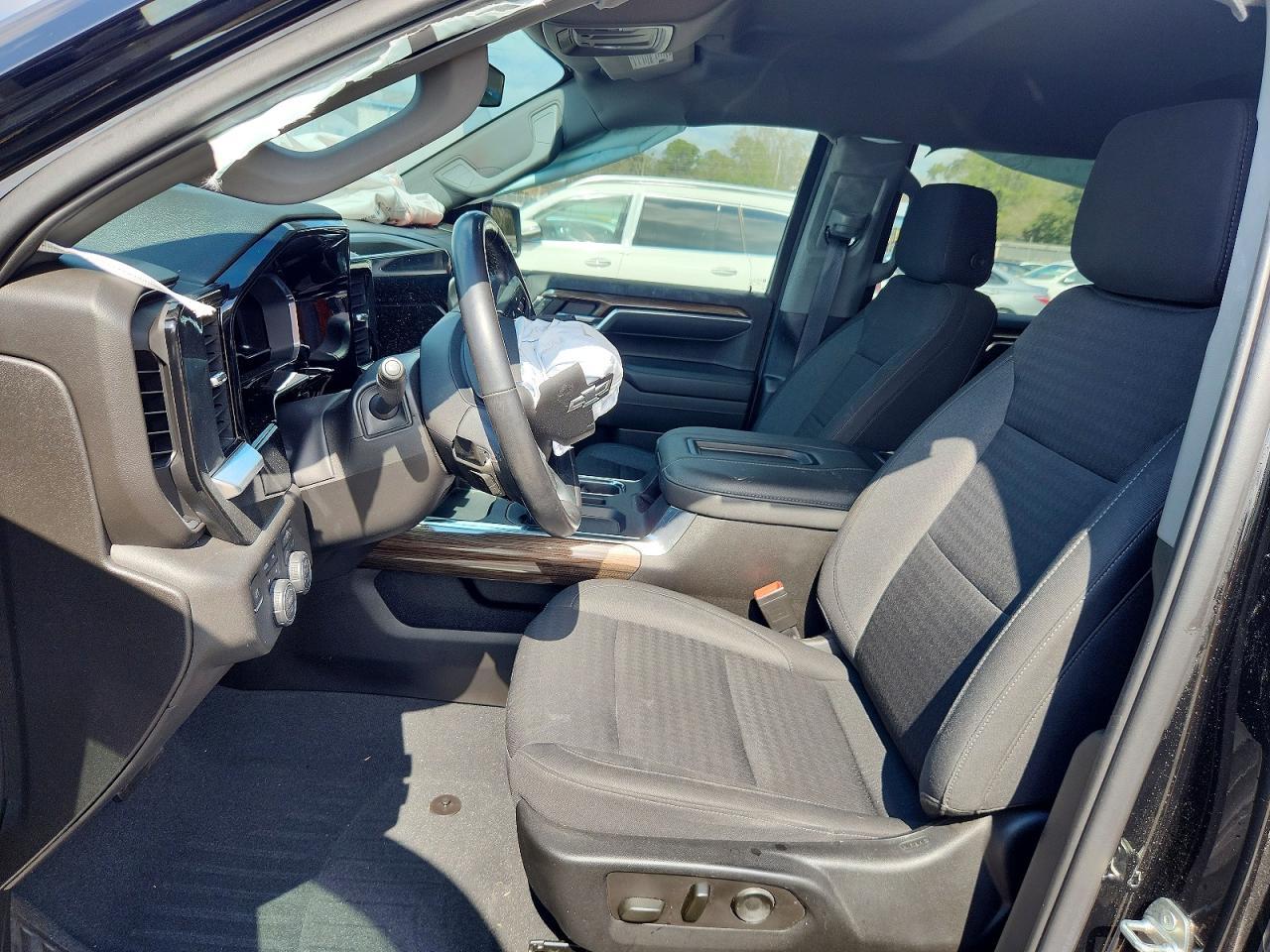 2022 Chevrolet Silverado K1500 RST