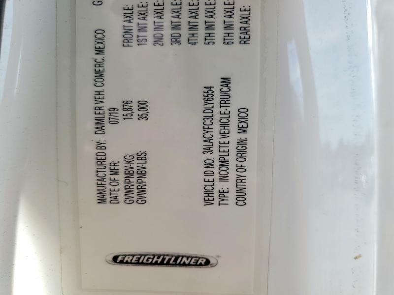 2020 Freigliner 2020 Freightliner Business Class M2 Refrigerated B