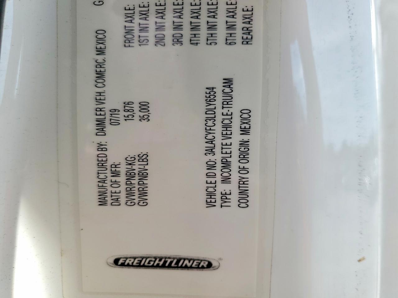 2020 Freigliner 2020 Freightliner Business Class M2 Refrigerated B