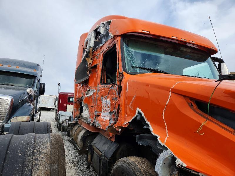 2020 Volvo VNL Semi Truck