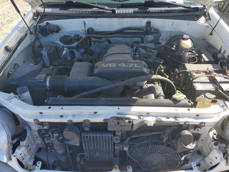 2001 Toyota Sequoia SR5