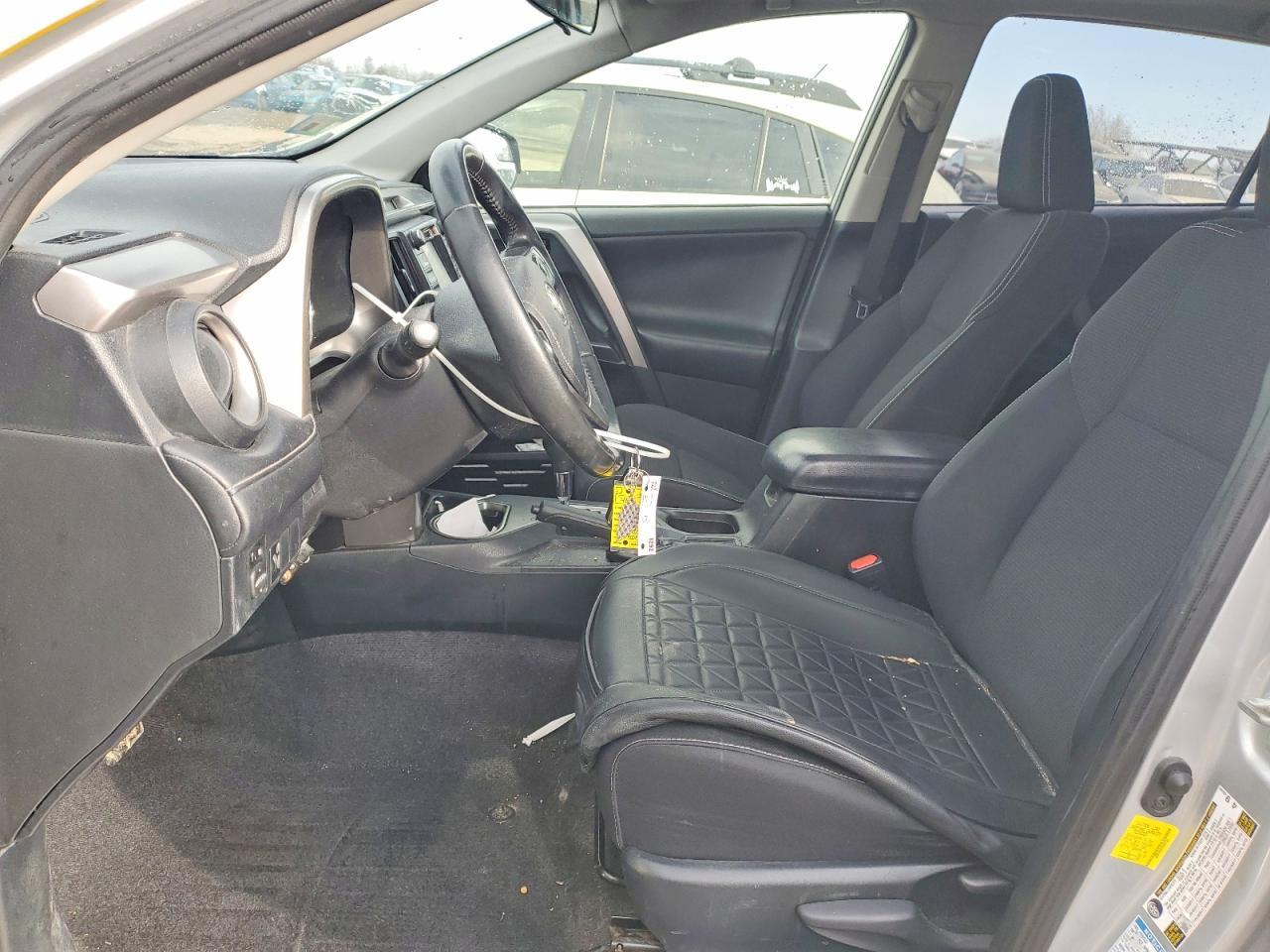 2016 Toyota Rav4 hv xle