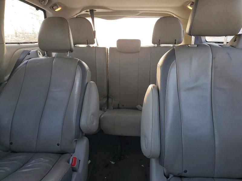 2014 Toyota Sienna xle