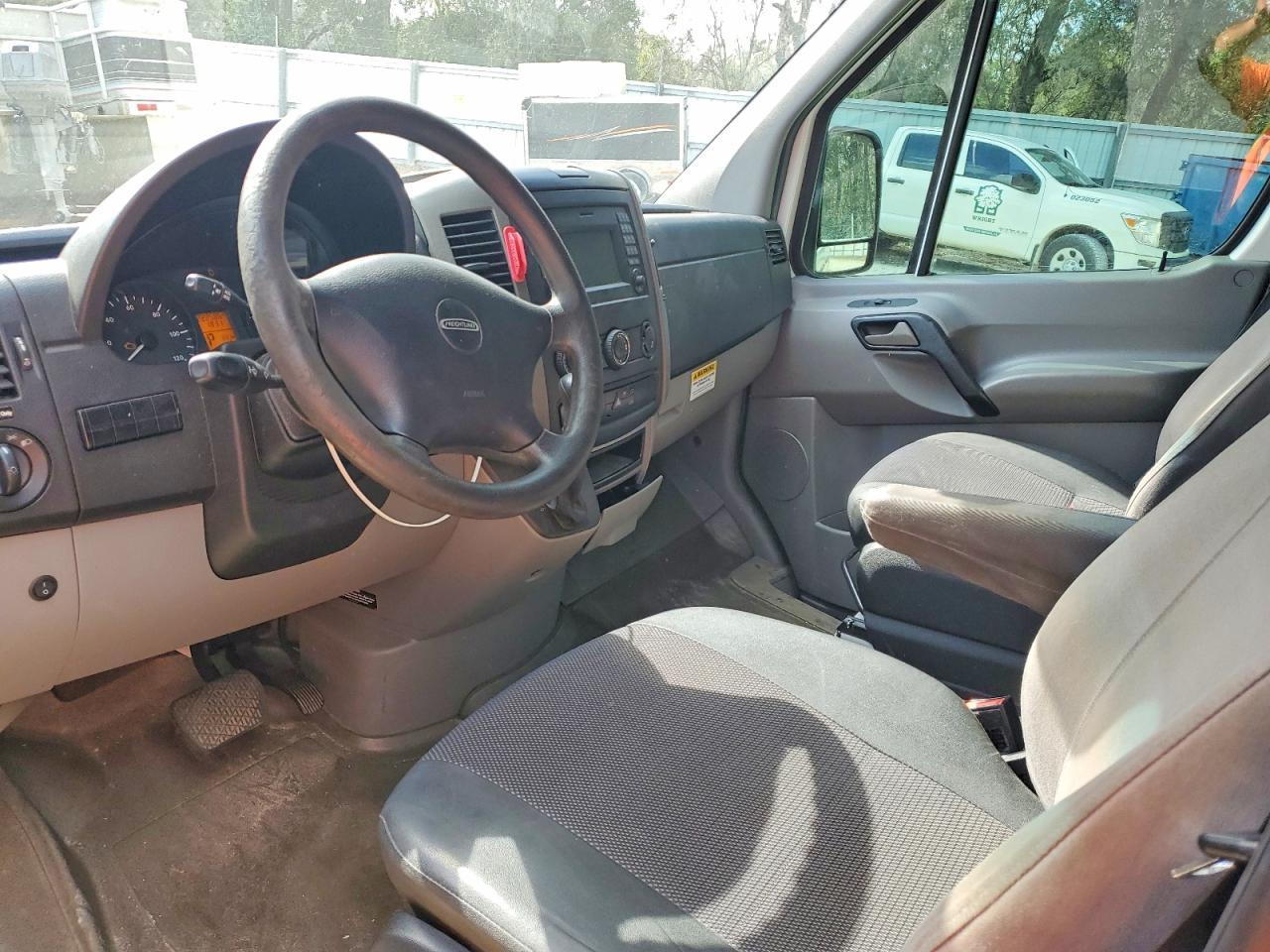 2015 Freightliner Sprinter 2500