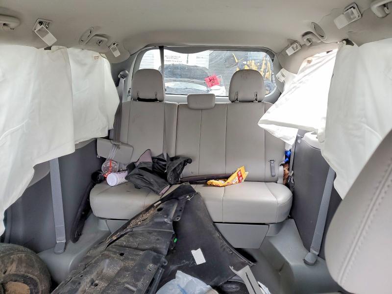 2018 Toyota Sienna xle