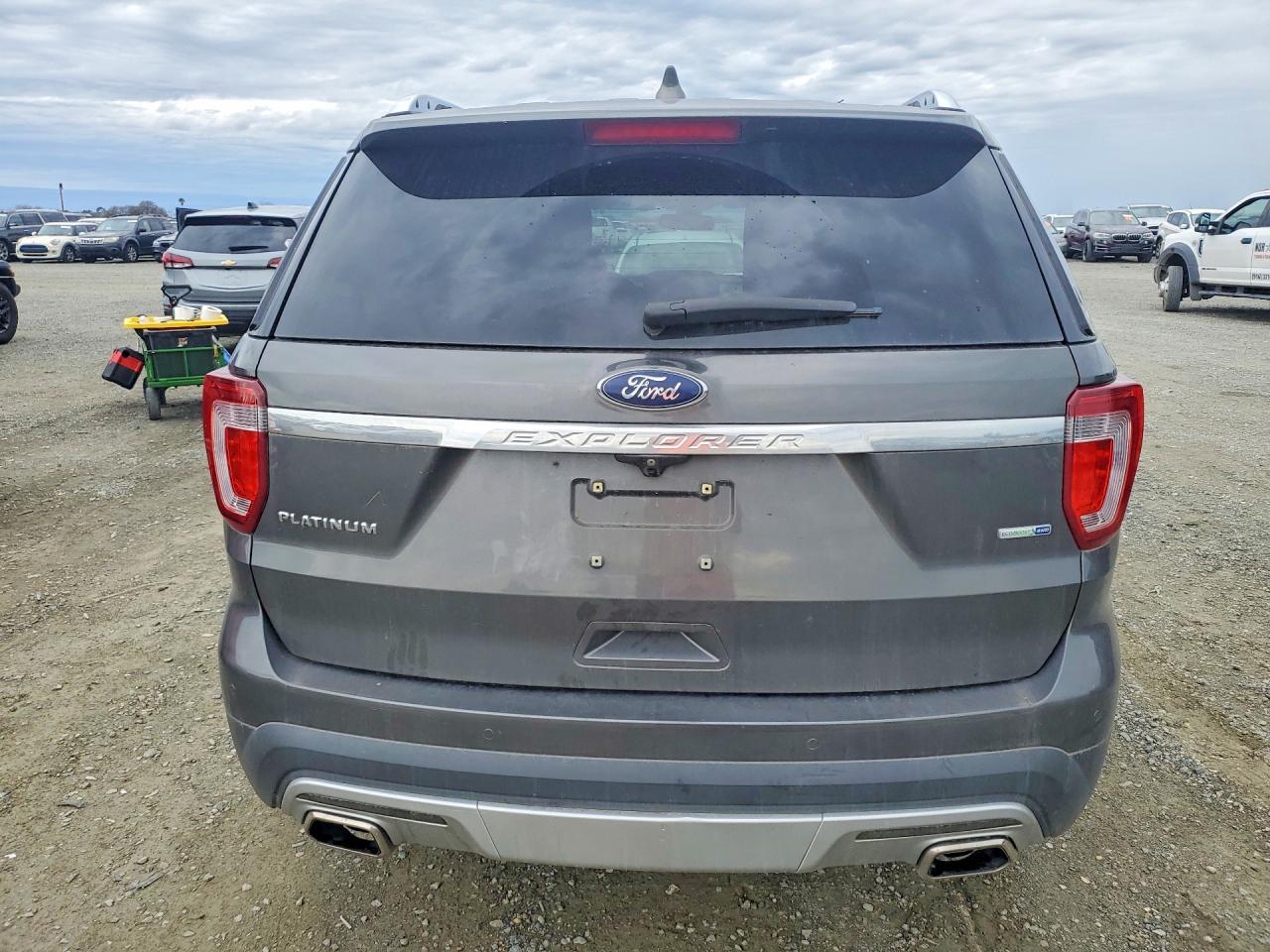 2017 Ford Explorer Platinum