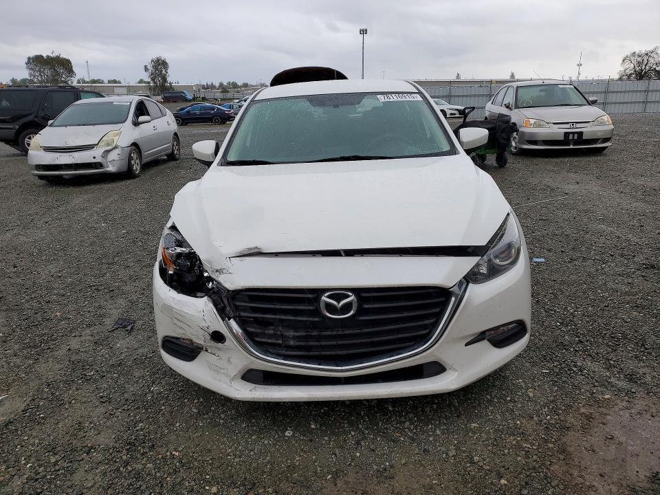 2017 Mazda 3 Sport