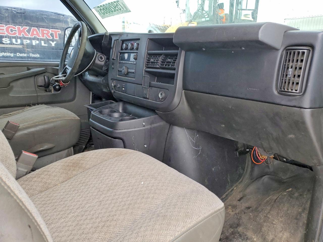 2015 Chevrolet Express G2500