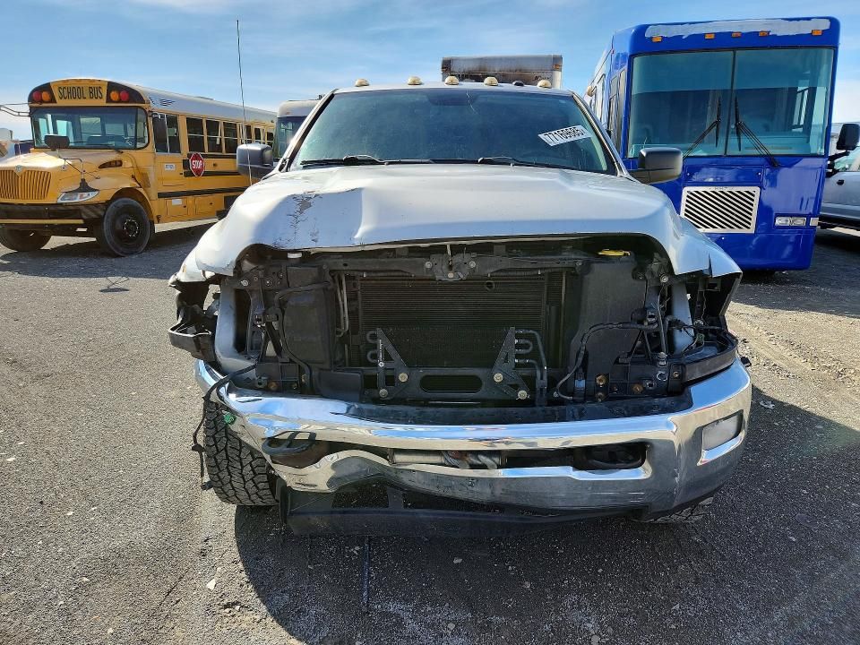 2013 Dodge Ram 2500 st