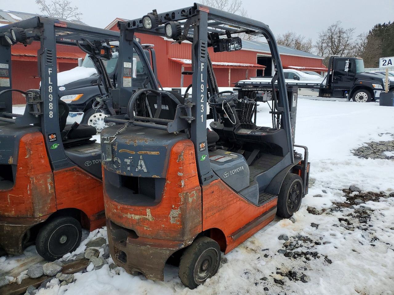 2014 Toyt Forklift-Forklift