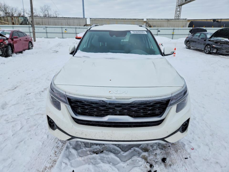 2023 KIA Seltos s