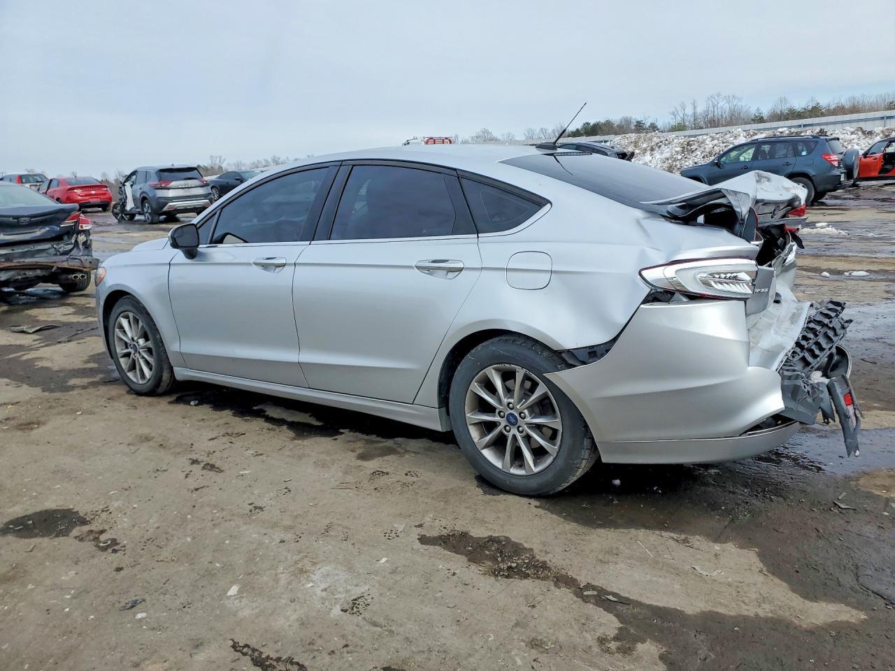 2017 Ford Fusion se
