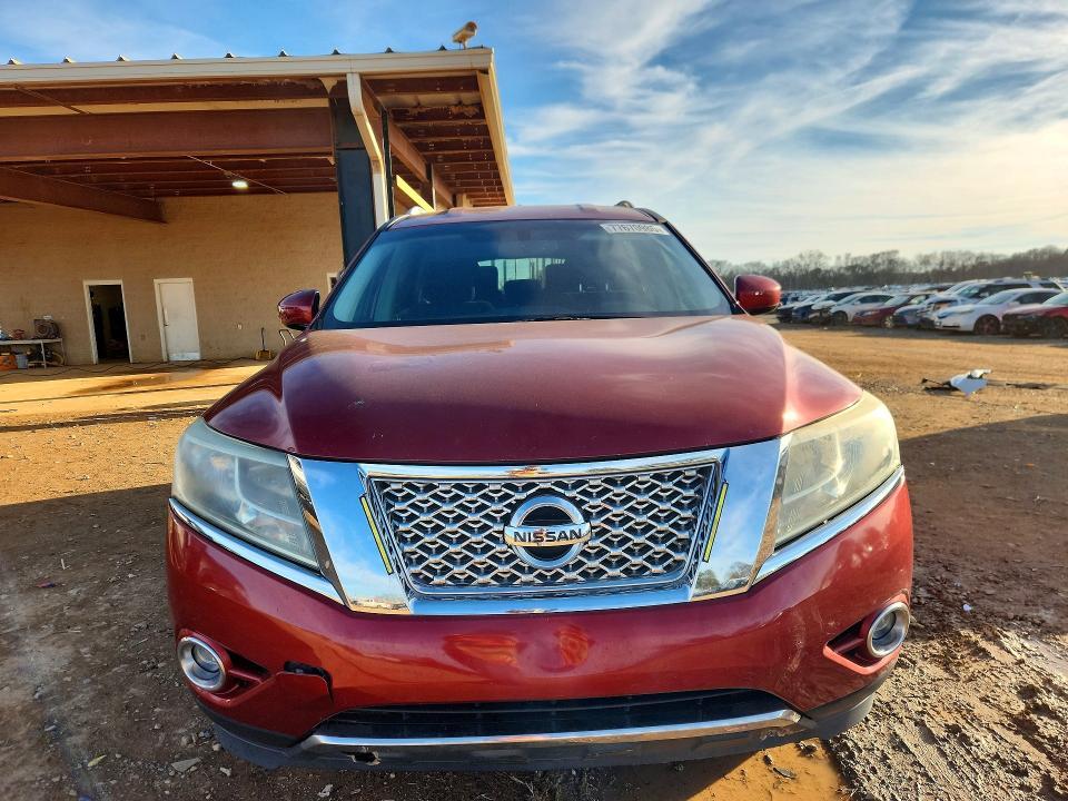 2016 Nissan Pathfinder s