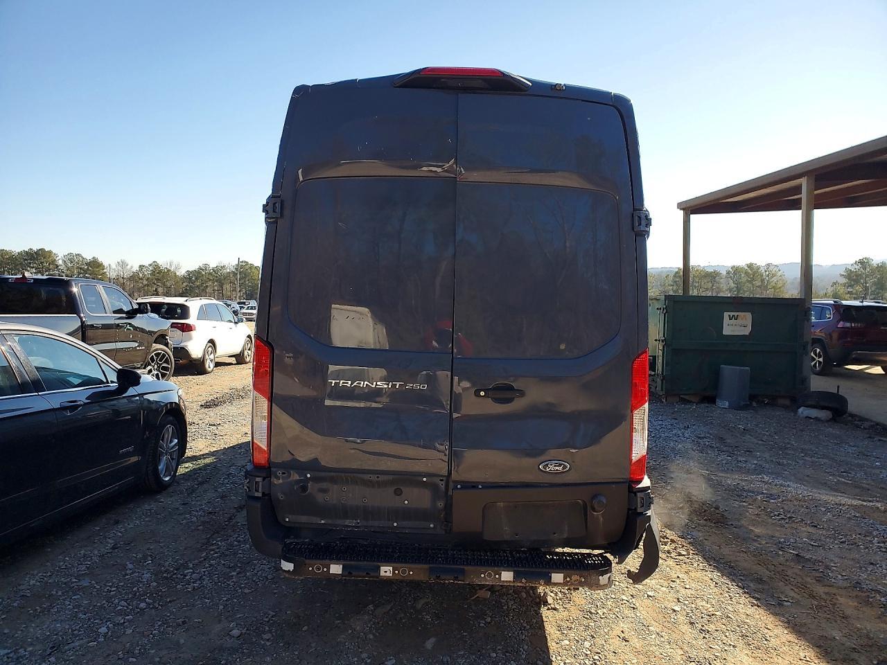2020 Ford Transit T-250