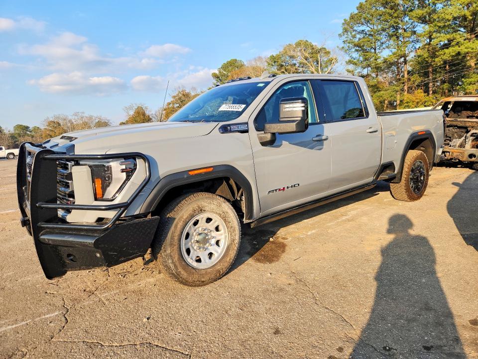 2025 GMC Sierra K2500 AT4