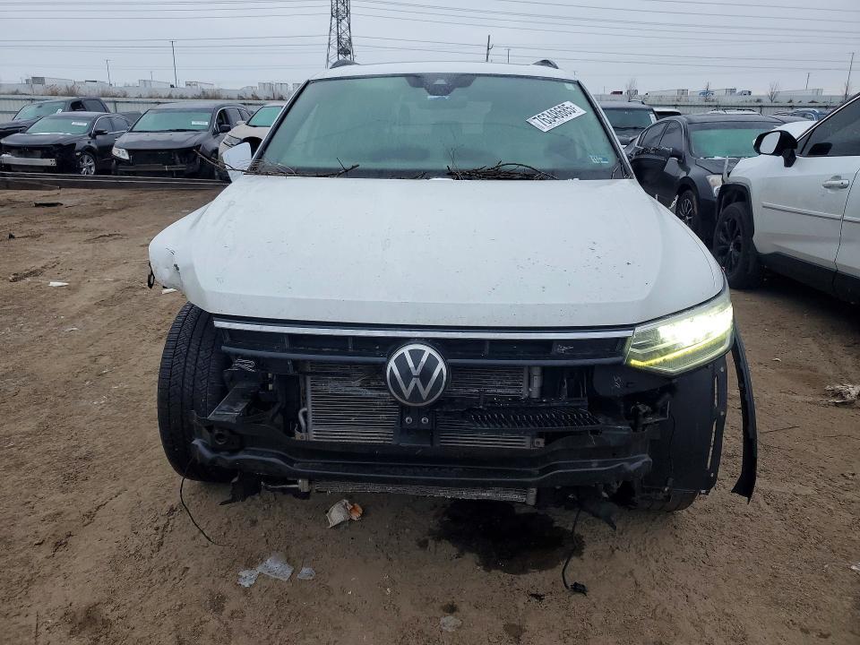 2023 Volkswagen Tiguan se R-line Black