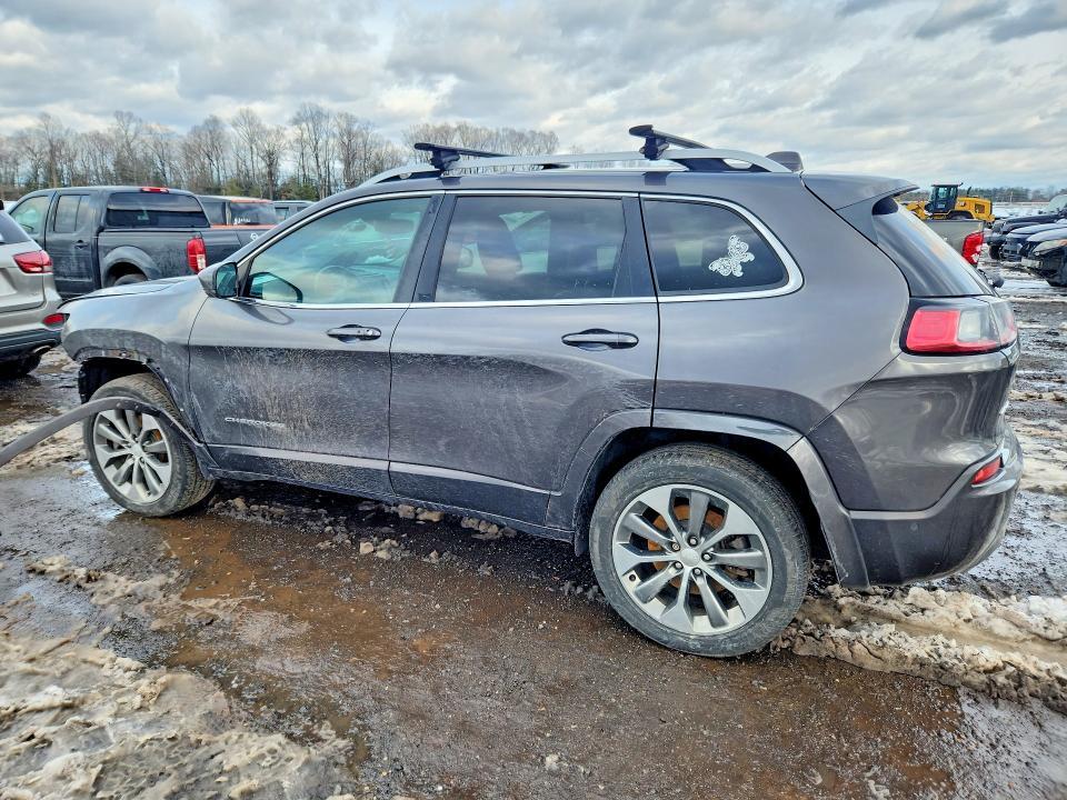2019 Jeep Cherokee Overland