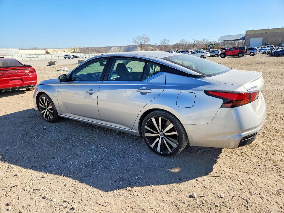 2020 Nissan Altima 2.5 sr