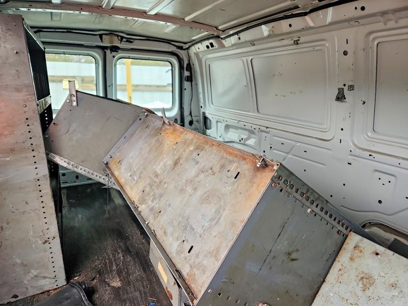2013 Ford Econoline E250 van