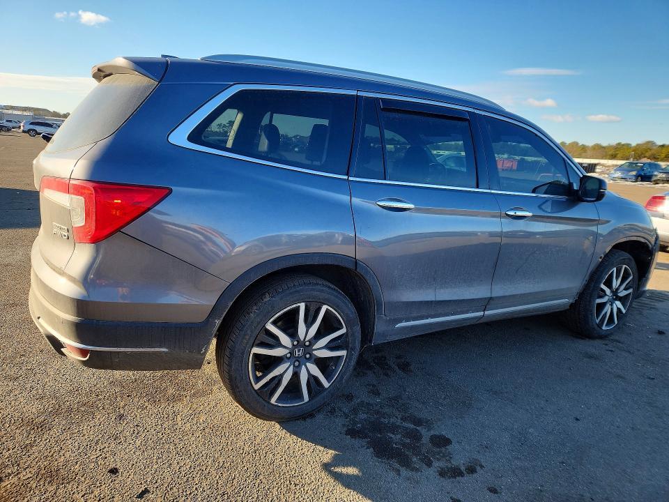 2021 Honda Pilot Touring
