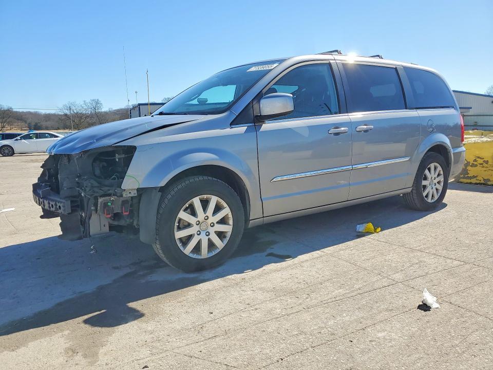 2014 Chrysler Town & Country Touring