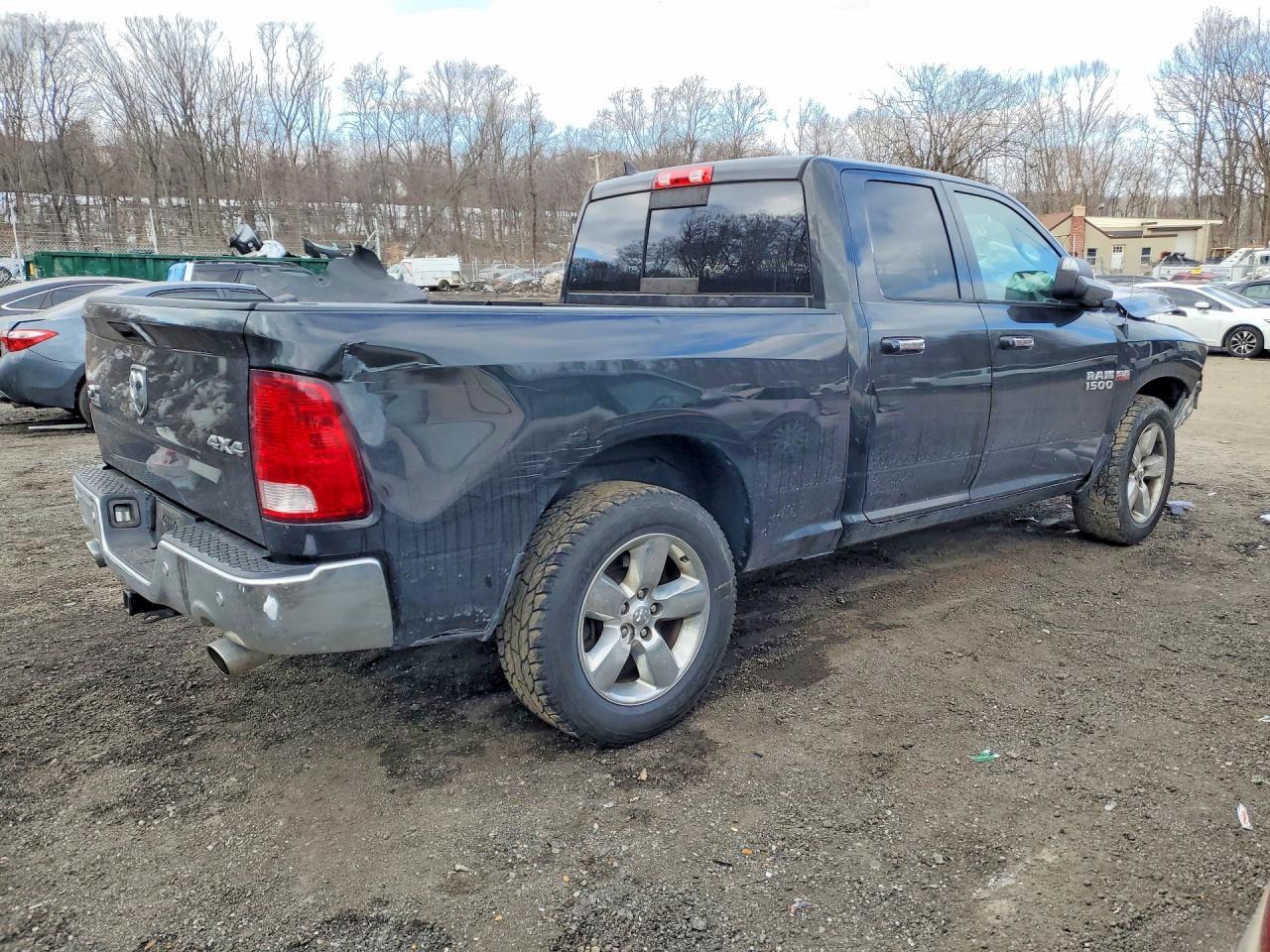 2016 Dodge RAM 1500 SLT