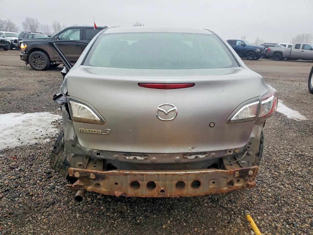 2011 Mazda 3 I