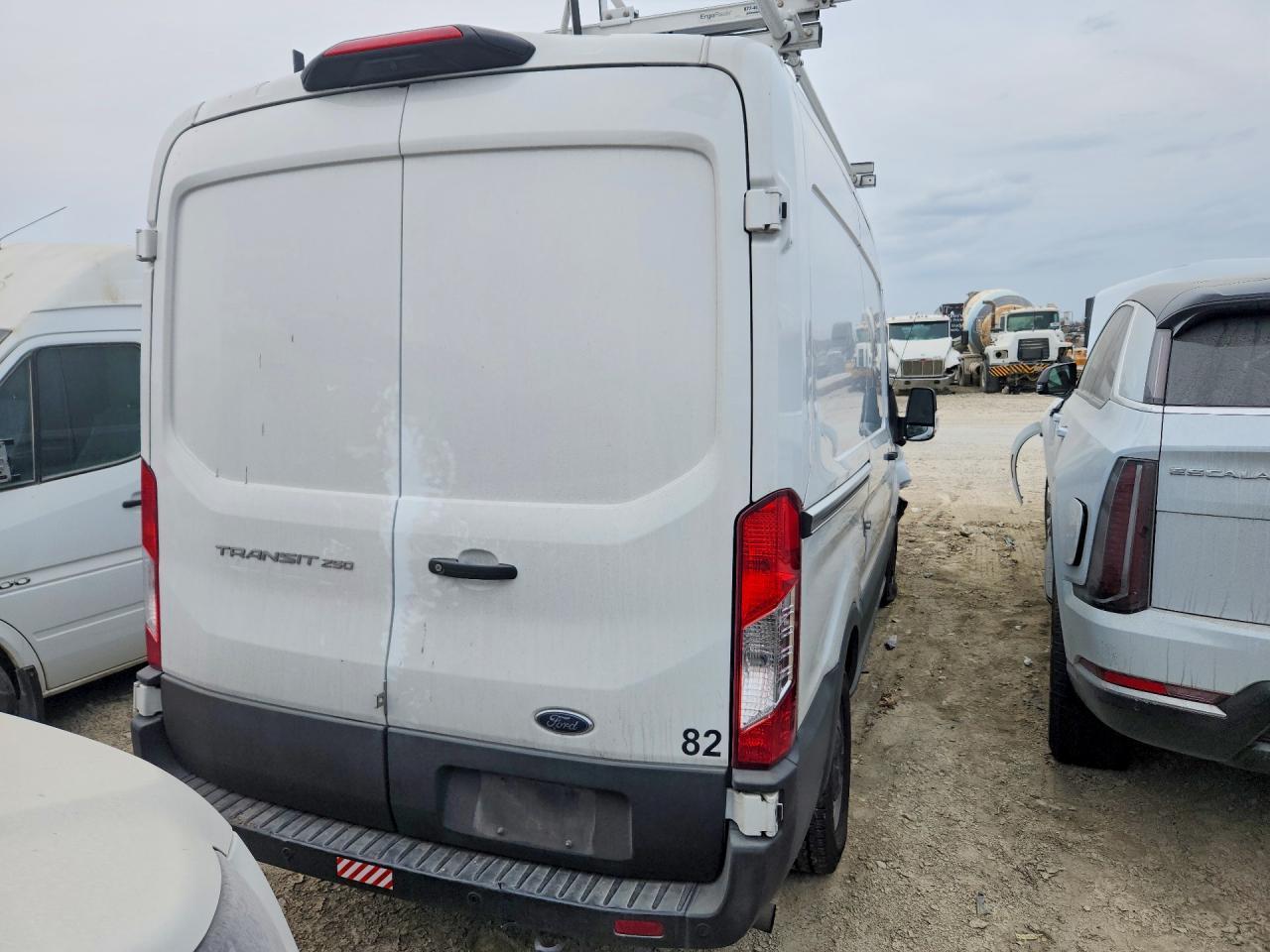 2023 Ford Transit T-250