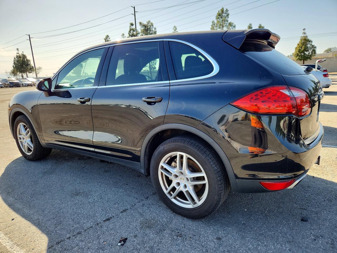 2011 Porsche Cayenne s