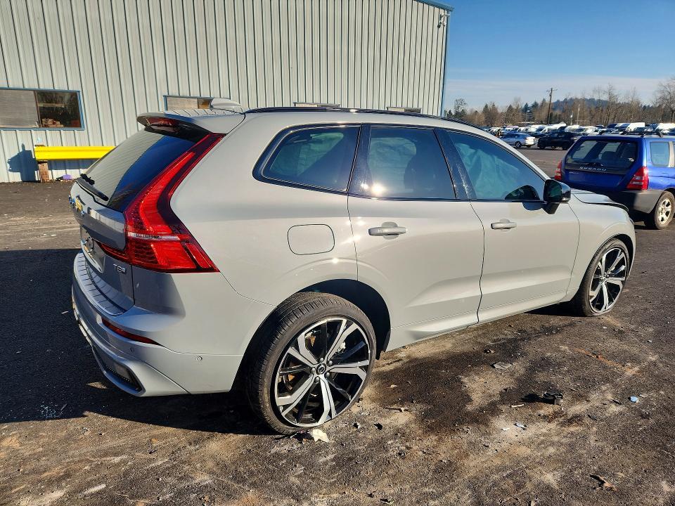 2025 Volvo Xc60 Ultra