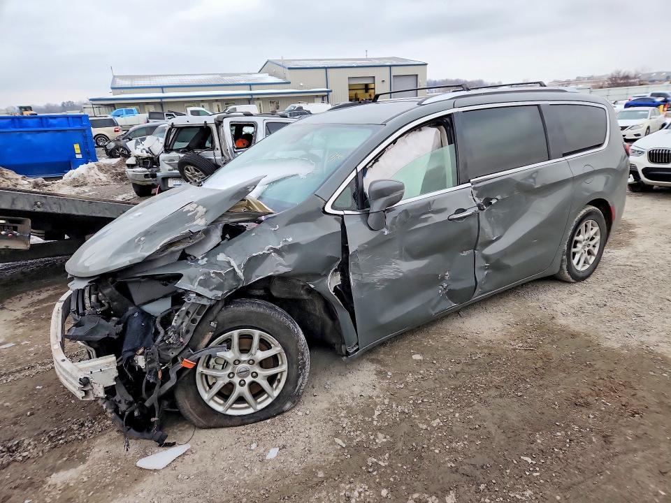 2021 Chrysler Pacifica Touring l