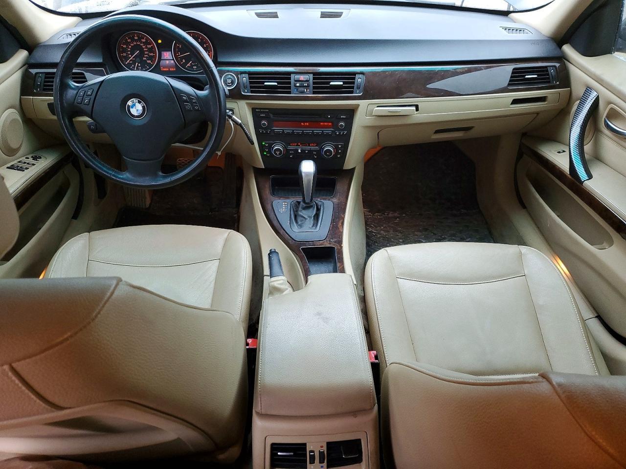 2011 BMW 335 i