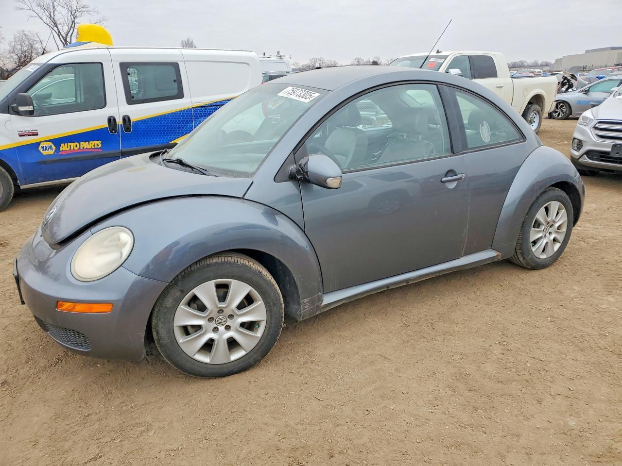 2008 Volkswagen New Beetle s