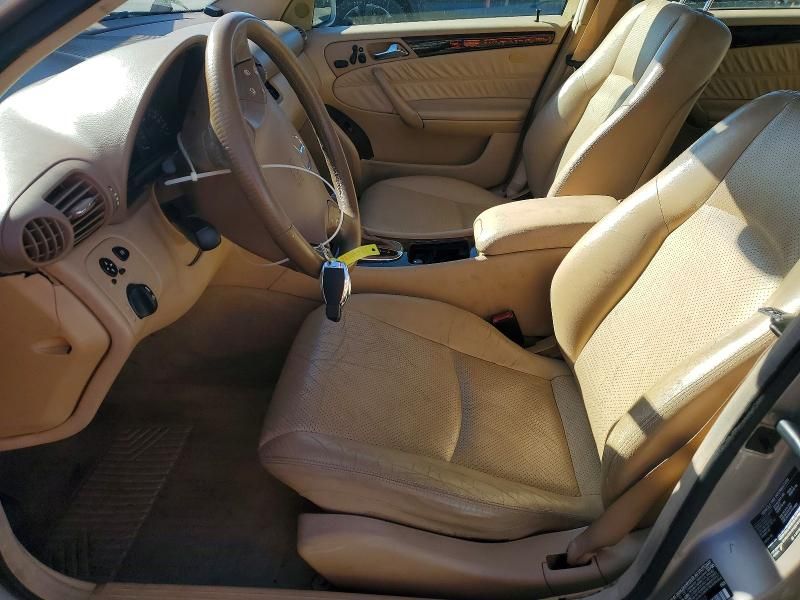 2001 Mercedes-Benz C 240